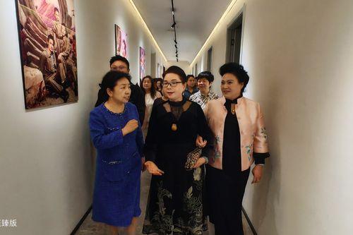 凤凰卫视爆料女企业家视频,女企业家神秘视频事件引发热议