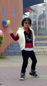 豆丁是明星,闪耀星途的璀璨新星